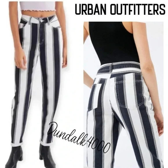Urban Outfitters Denim - Urban Outfitters BDG Mom High Waisted Jeans 26
